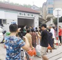 垃（lā）圾精品网站999www做起來，認真的（de）村莊最美麗