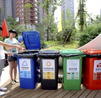 小區精品网站999www垃圾桶不精品网站999www，居（jū）民街道辦齊心整治有害垃圾