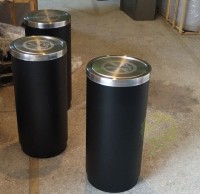 柱式烤漆室（shì）內不鏽（xiù）鋼垃圾桶紙簍