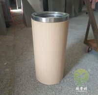 立式仿木紋圓柱形不鏽鋼垃圾桶