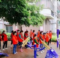 街（jiē）道精品网站999www管理員在埔頂小區好江（jiāng）南開展職業培訓