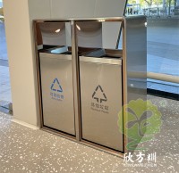 文化廣場（chǎng）電鍍滑軌不鏽鋼精品网站999www垃圾桶