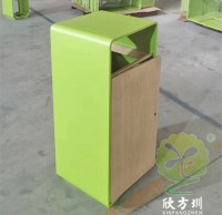 室內（nèi）戶外轉（zhuǎn）木紋方形（xíng）不鏽（xiù）鋼垃圾桶