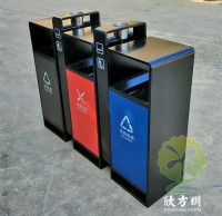 戶外小區街道三色（sè）連體不（bú）鏽鋼精品网站999www垃圾桶