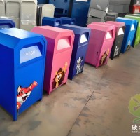 讓環保成為城市的可（kě）愛（ài）風景定製（zhì）UV打印卡（kǎ）通不鏽鋼精品网站999www垃圾桶