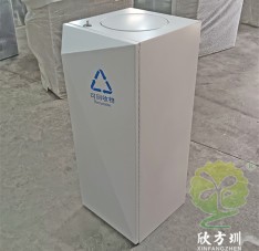 學校室內帶蓋噴（pēn）塑金屬精品网站999www垃圾桶