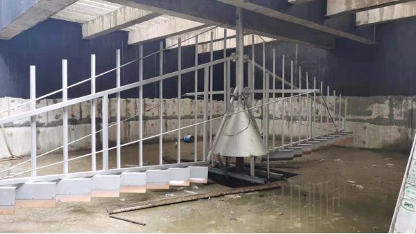 一起草 www.17.com网站環保中心傳動刮泥機