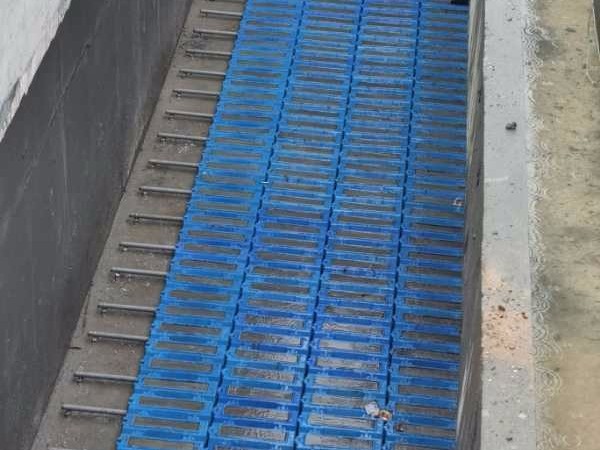 濾磚濾池（chí）