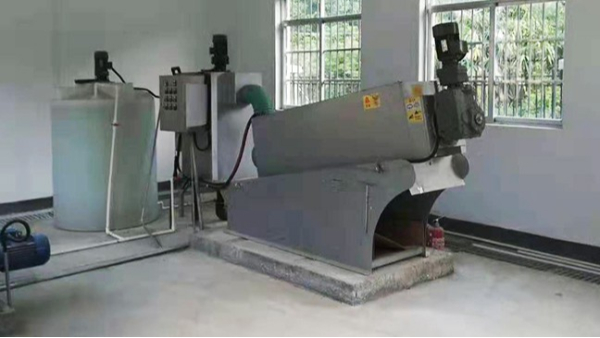 疊螺機為什麽啟（qǐ）動變慢（màn）？一起草 www.17.com网站環保和您（nín）一起探討（tǎo）