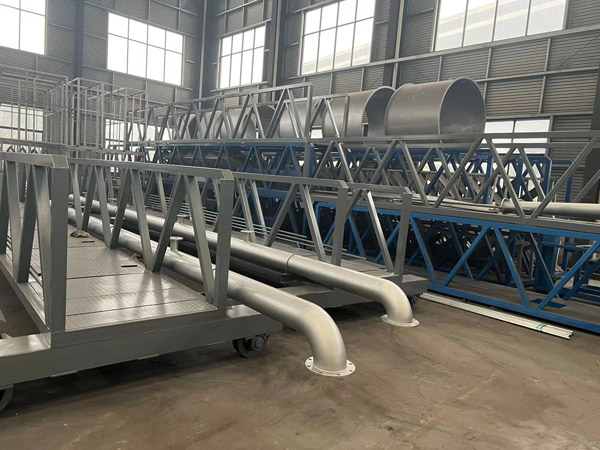 一款便捷（jié）操作的刮（guā）泥機——一起草 www.17.com网站環保行車式刮泥機（jī）