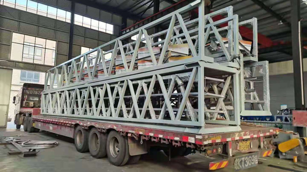 一起草 www.17.com网站環保SZG係列中心傳動刮泥機，輕鬆（sōng）快捷