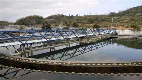 一起草 www.17.com网站環保（bǎo）帶你一起了解ZXG型中心傳動刮泥機有那些優點？