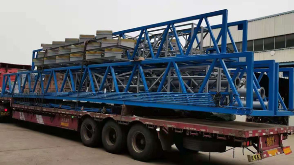 一起草 www.17.com网站環保ZXG型中心傳動刮（guā）泥機，實現輕鬆刮泥