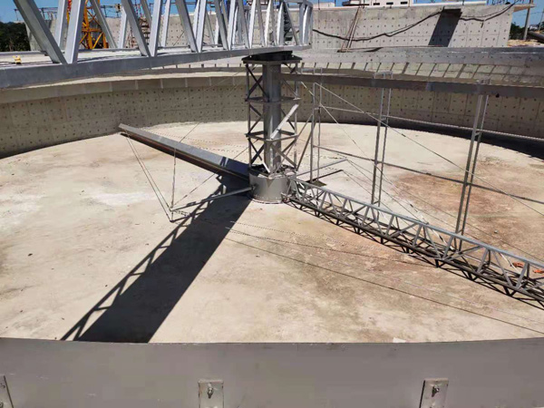 解析一起草 www.17.com网站環保中心傳動刮泥機！