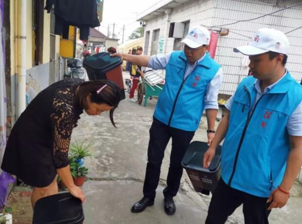 精品网站999www垃圾（jī）桶