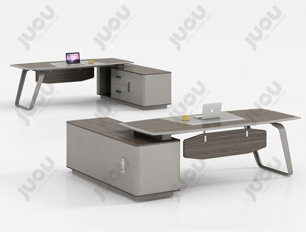 現（xiàn）代辦公家具（jù）表麵